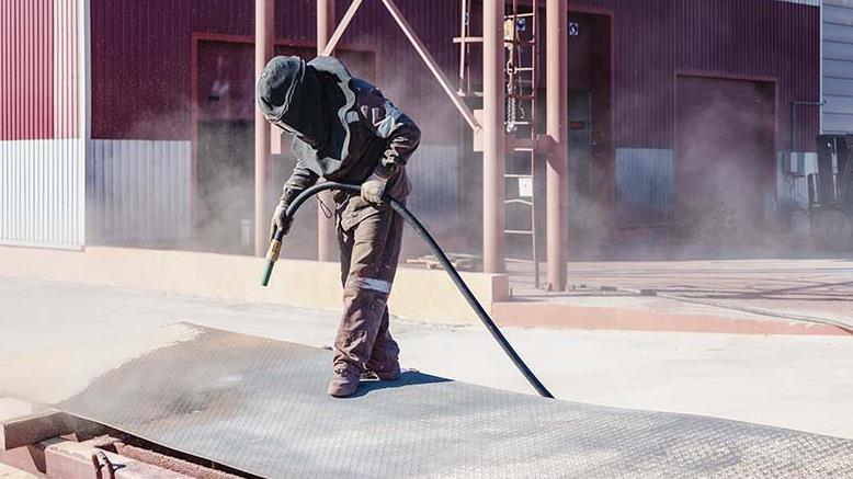 How Long Does Sandblasting Media Last 2