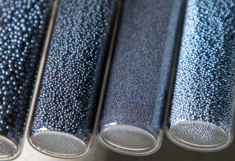 Choosing Sandblasting Media for Steel Cleaning