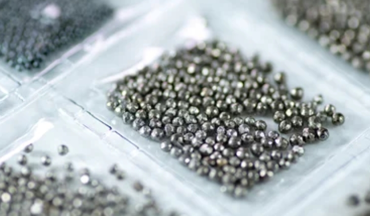 Sandblasting Steel Surfaces