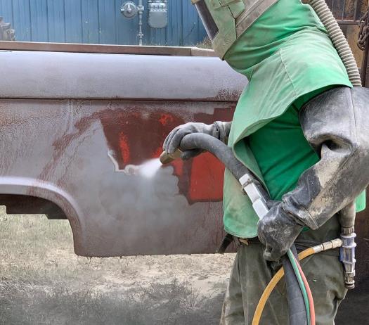 Type of Sandblasting Media To Clean An Automotive Rearend 2