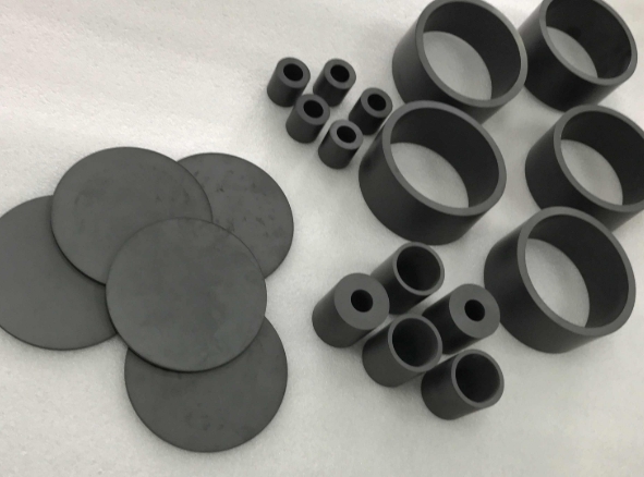 How Strong Is A Boron Carbide Chain?