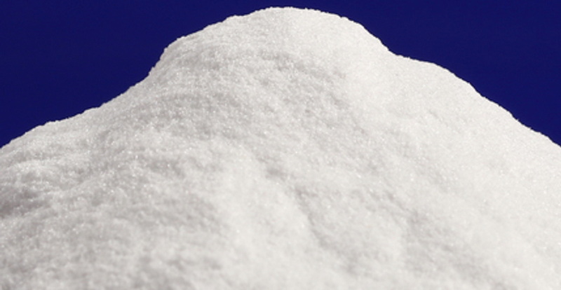Why Is Aluminum Oxide Amphoteric?