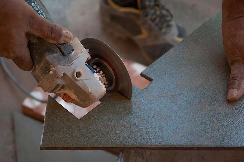 How To Cut Silicon Carbide Tiles?